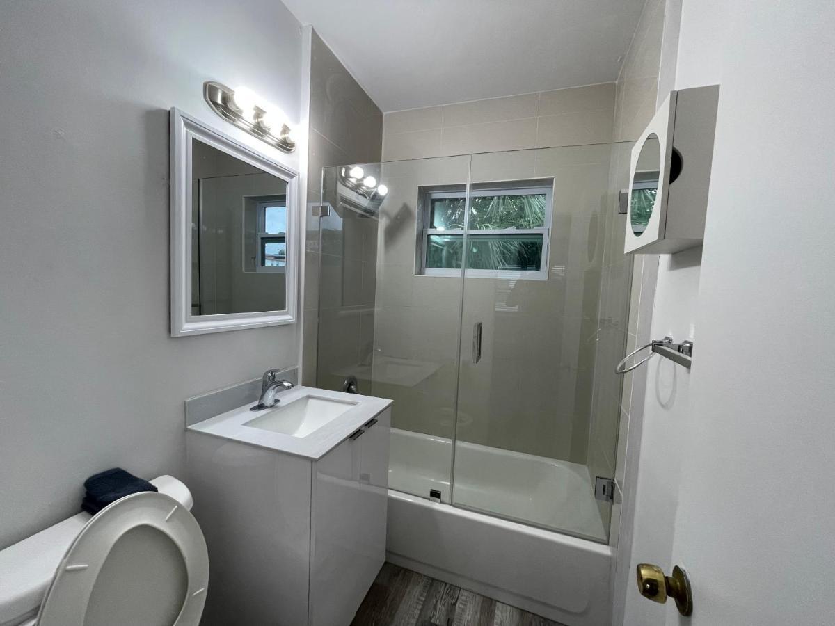 Douglas Rd Apartments Miami Exterior photo