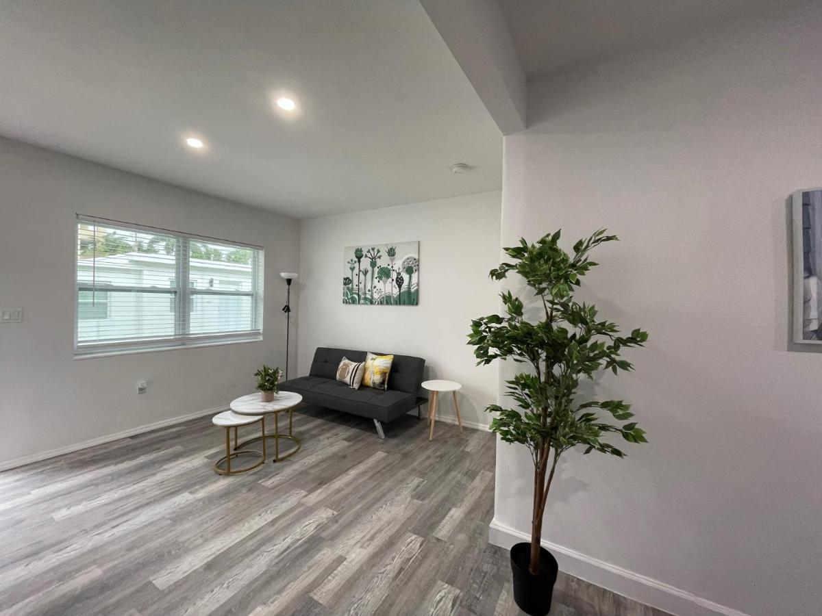 Douglas Rd Apartments Miami Exterior photo