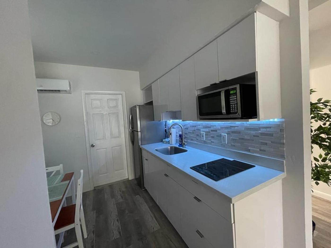 Douglas Rd Apartments Miami Exterior photo